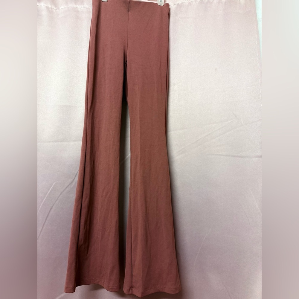 Aritzia Wilfred Candace Flare Pants Mocha Sorbet